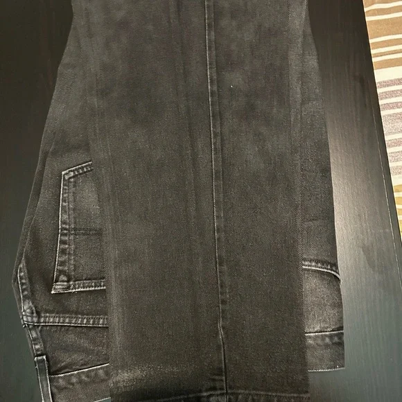 Men’s Tommy Hilfiger Relaxed Fit Jeans 36W 32L - Picture 4 of 4